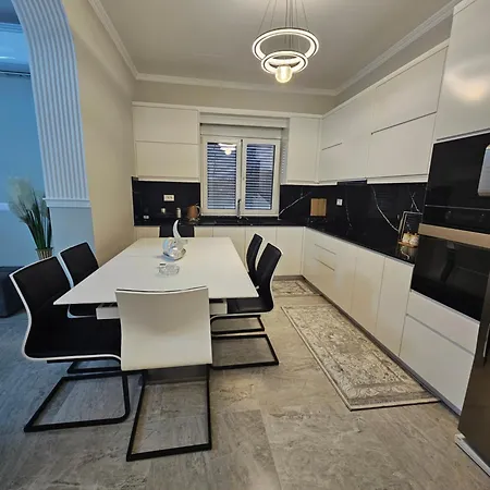 Amelia Luxury 1 Daire
